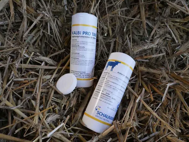 Zwei Packungen von KALBI PRO TAB