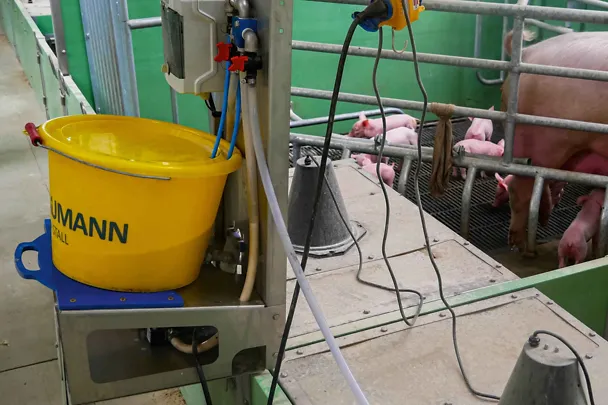 Montage der BI-LACTAL-BAR Montage der BI-LACTAL-BAR